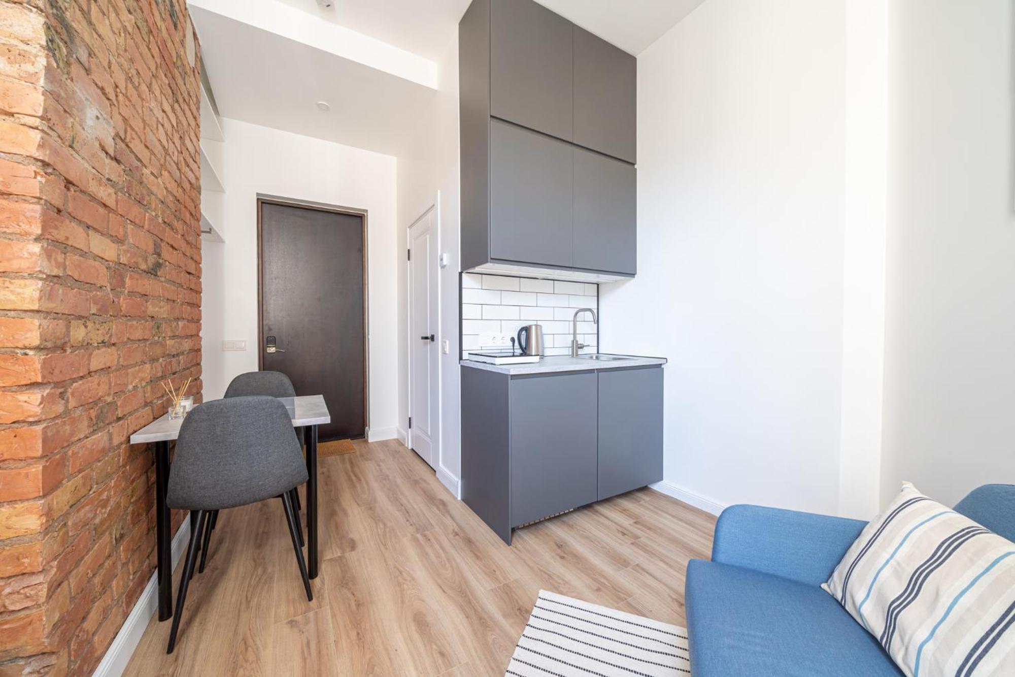Prestigious Former Library Apartment - Perfect Location Riga Extérieur photo